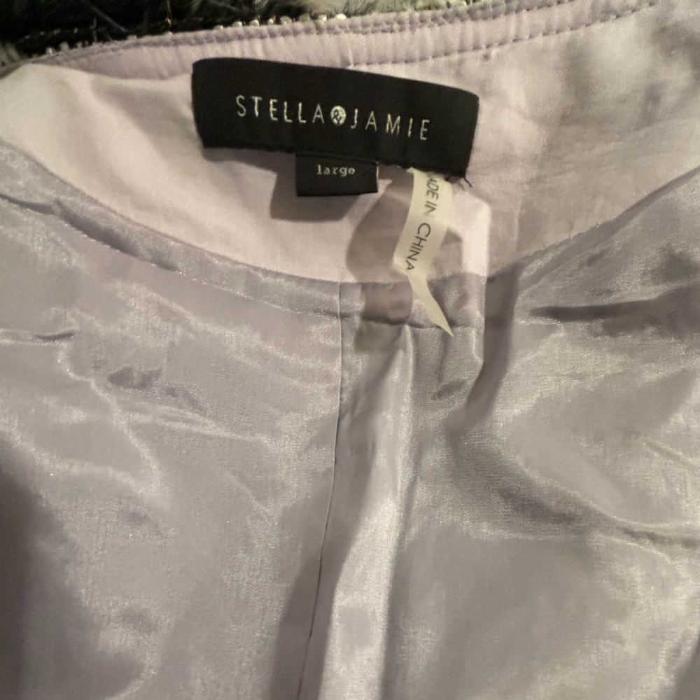 Stella & Jamie Black, White, and Silver zipper blazer - Picture 5 of 7